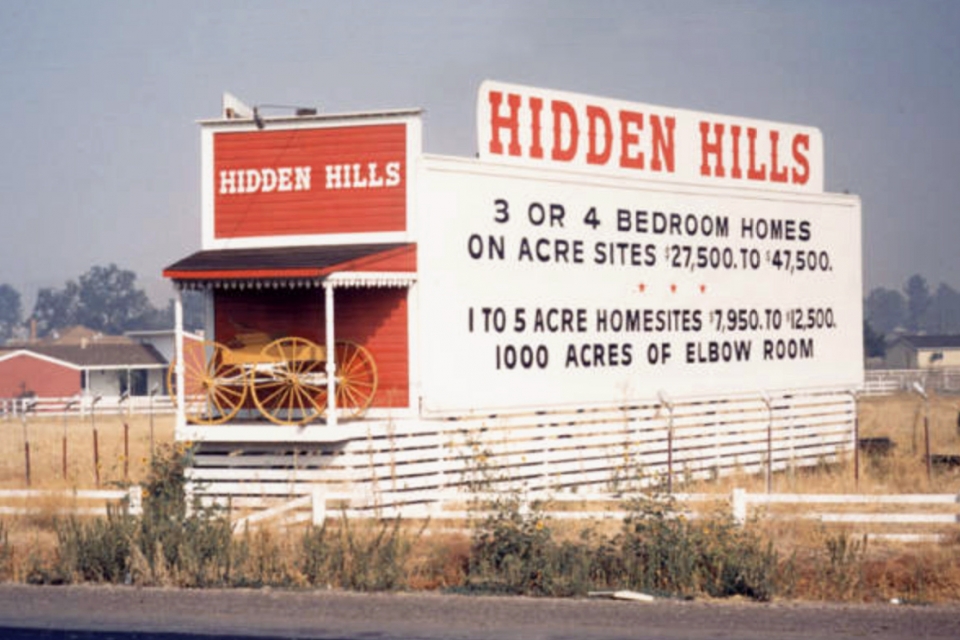 History-RealEstate-Sign-Vintage